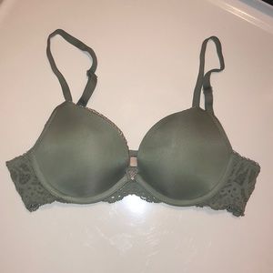 Victoria’s Secret dream angels push up bra